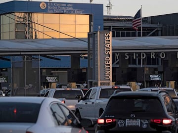 Lo que debes saber sobre la reapertura en las fronteras terrestres y aéreas de EU