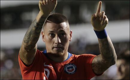 Nicolás Castillo con la mira en España