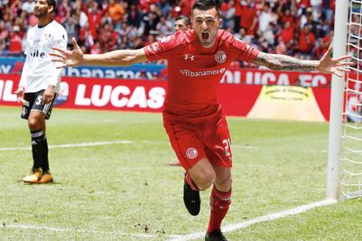 Diablura del Toluca a los Zorros