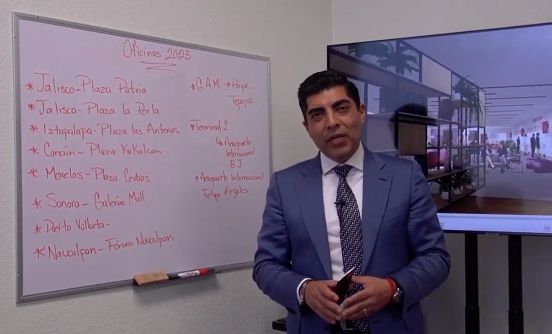Carlos Candelaria, director de Oficinas de Pasaporte de SRE. Foto: Captura Youtube SRE