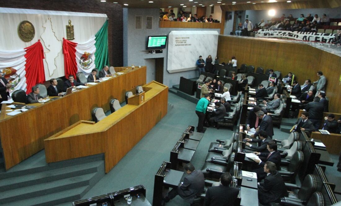 Legislatura número 76 retrasa toma de diputados electos en Nuevo León. Foto: Archivo/EL UNIVERSAL