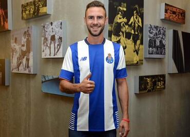 Miguel Layún, nuevo jugador del Porto