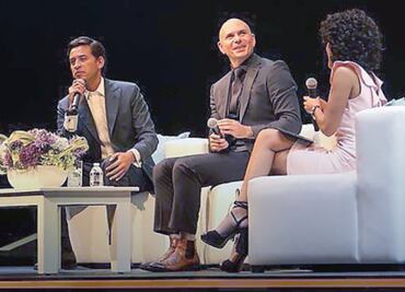 Pitbull pide libertad para Cuba y busca líderes