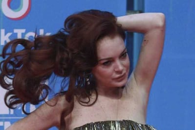 Critican a Lindsay Lohan por fotos en los MTV EMA