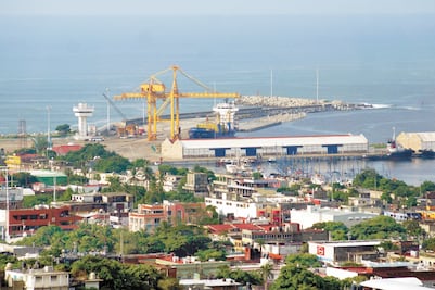 Prevén tsunami de combustóleo, contaminante que genera pérdidas en Pemex