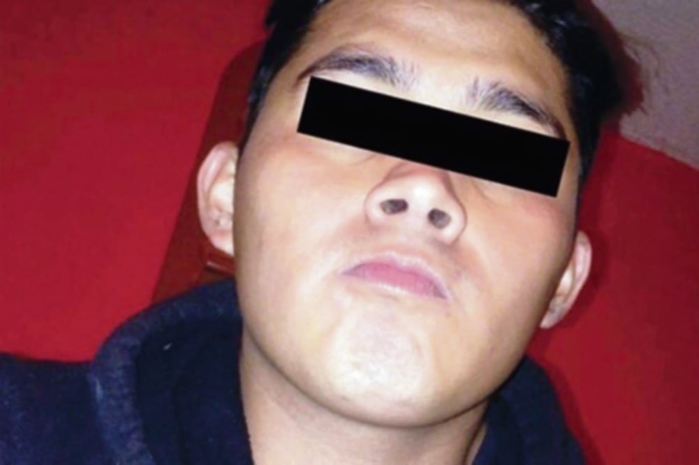 De acuerdo con autoridades, Alan “N” no opuso resistencia al momento de su detención; tenía en su poder varias dosis de cocaína y marihuana (ESPECIAL)