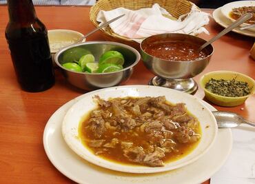 Cinco lugares para comer birria en la CDMX