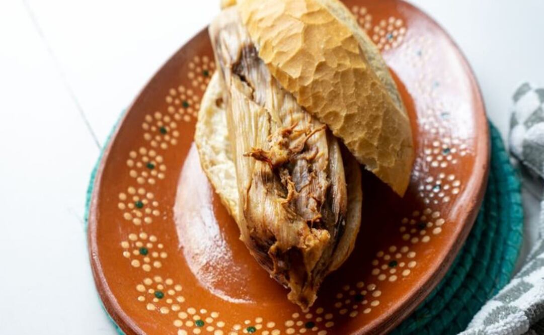 Las “guajolotas”, se pueden encontrar en cualquier establecimiento o puestecito improvisado. Foto: EL UNIVERSAL