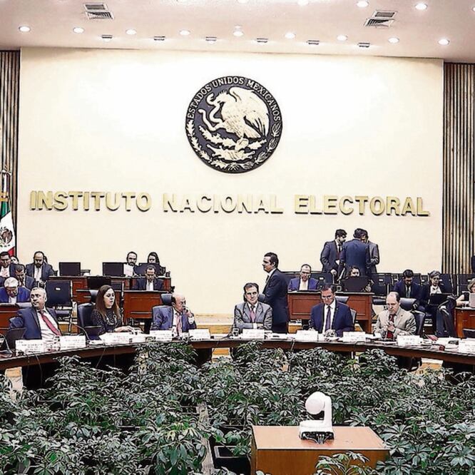 Reclamo. La reforma al Reglamento de Radio y Televisión del INE es una añeja demanda de prácticamente todos los partidos. Foto: ARCHIVO EL UNIVERSAL