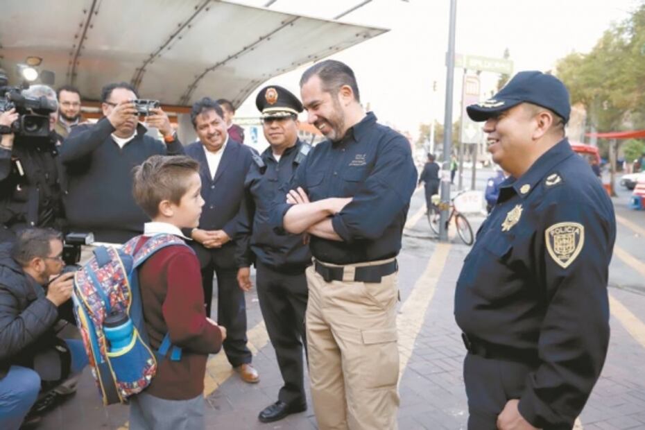 Dejan sin compus a alumnos de CETIS
