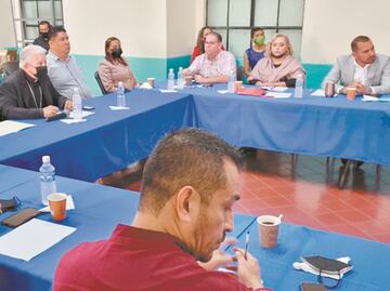 Amenaza Iglesia con excomulgar a diputados en Morelos