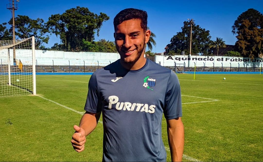 Twitter: @Seba4Caceres