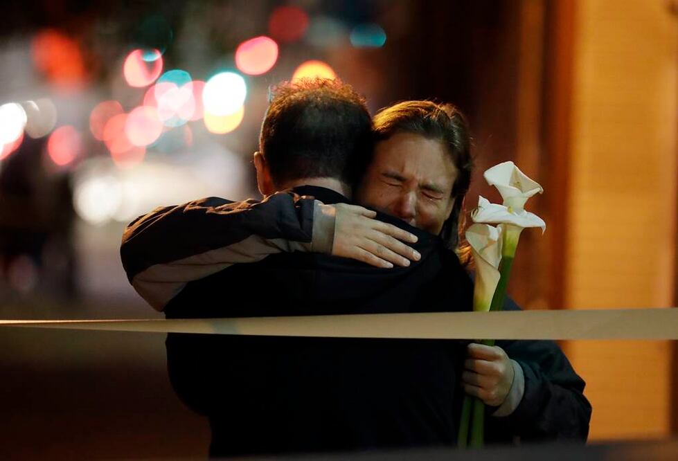 California: Aumenta a 36 cifra de muertos en incendio en Oakland