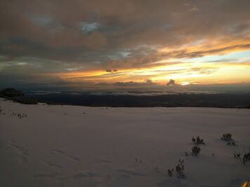 Nevada "pinta" de blanco al sur de Nuevo León