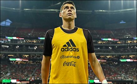 Héctor Moreno abandona el México vs Ecuador por lesión