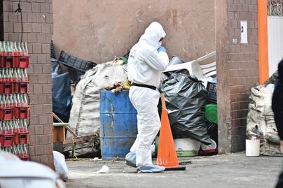 Hallan cuerpo de una mujer en un tambo en la alcaldía Iztapalapa