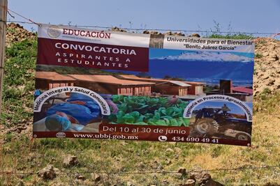 Universidades de AMLO dan de baja a alumnos con carrera trunca o terminada