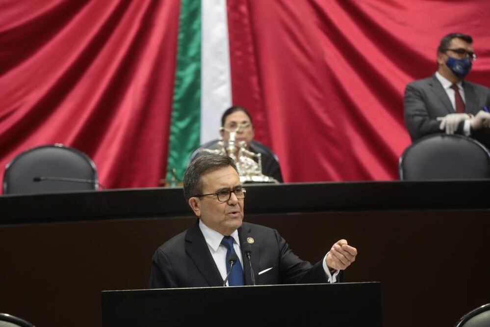 Desde la tribuna del Palacio de San Lázaro, Ildelfonso Guajardo Villarreal. Foto: cortesía