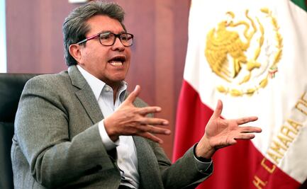 Ricardo Monreal viaja a Nuevo León para invitar al panista Víctor Fuentes a Morena