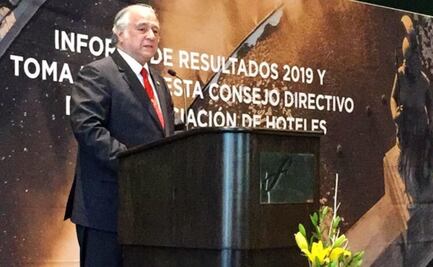 Miguel Torruco llevará ante AMLO quejas por eliminación de puentes