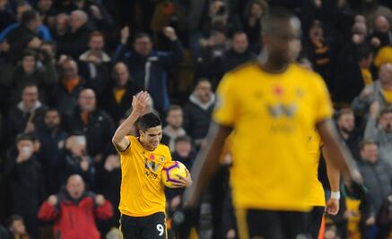 A pesar del gol de Jiménez, Wolves cae ante el Tottenham