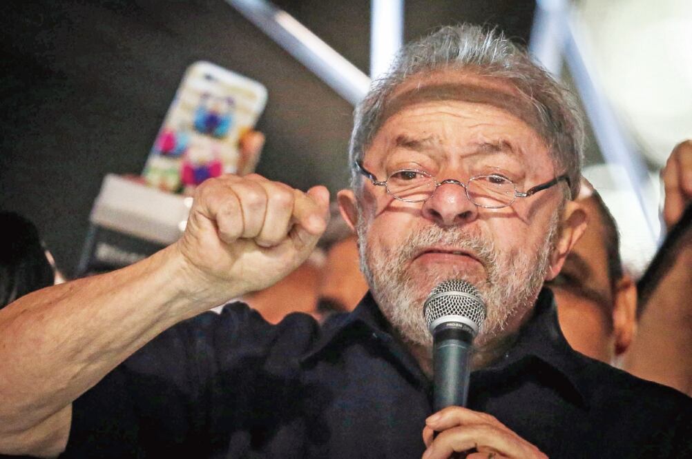 Señalado. El ex presidente Luis Inacio Lula da Silva fue acusado por el presidente de Odebrecht de haber recibido más de 4 millones de dólares ilegalmente (FERNANDO BIZERRA JR. EFE)