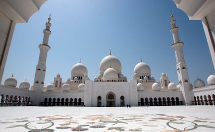 Así es Abu Dhabi, la ciudad árabe que sedujo a diputados mexicanos