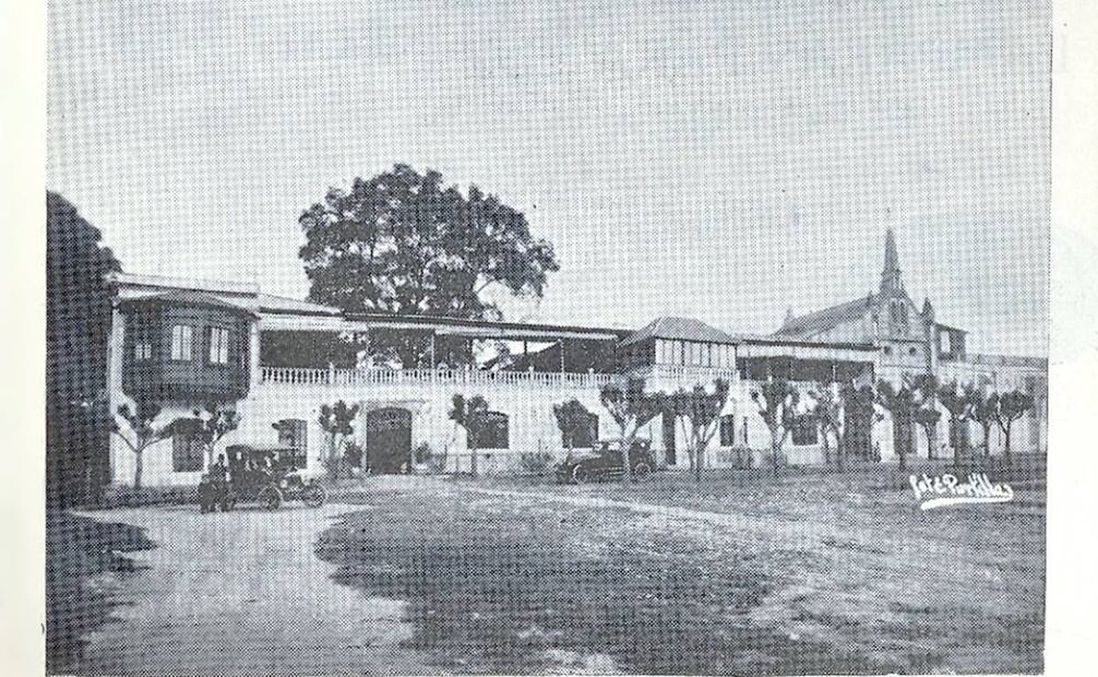 El edificio principal de la hacienda Guadalupe Inn se consideraba una mansión de buena fama en la ciudad. Hemeroteca EL UNIVERSAL.