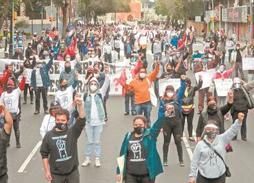 Damnificados acusan retrasos en reconstrucción