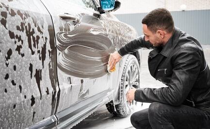 Por esta razón se debe lavar con frecuencia un auto moderno