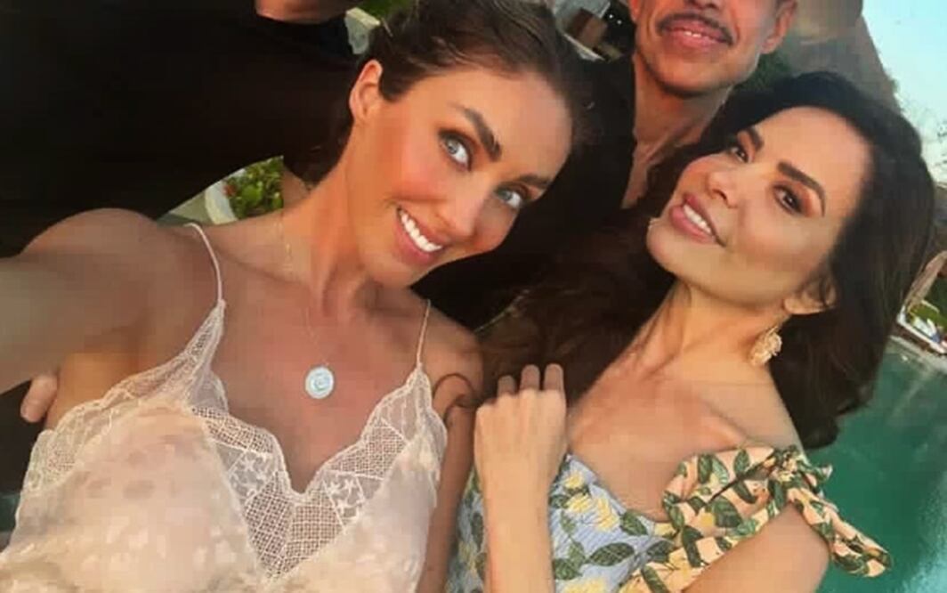 Anahí y Gloria Trevi tienen una relación muy cercana desde que eran muy jóvenes.
Foto: Instagram