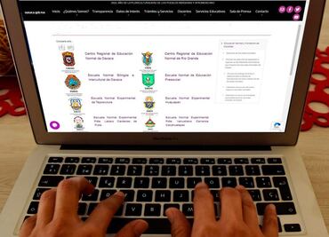 IEEPO mantiene examen en línea para normalistas ante Covid-19