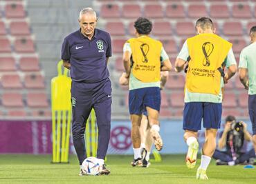 Brasil, sin Ney, va por la cima