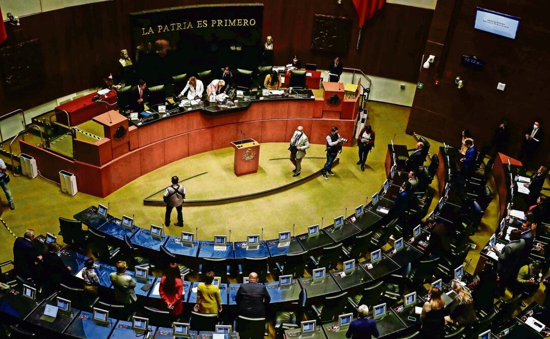 Desde título profesional hasta "pase automático", los cambios a la reforma judicial de AMLO. Foto: Archivo | El Universal