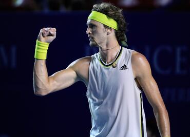 Alexander Zverev derrotó a Stefanos Tsitsipas y es campeón del AMT