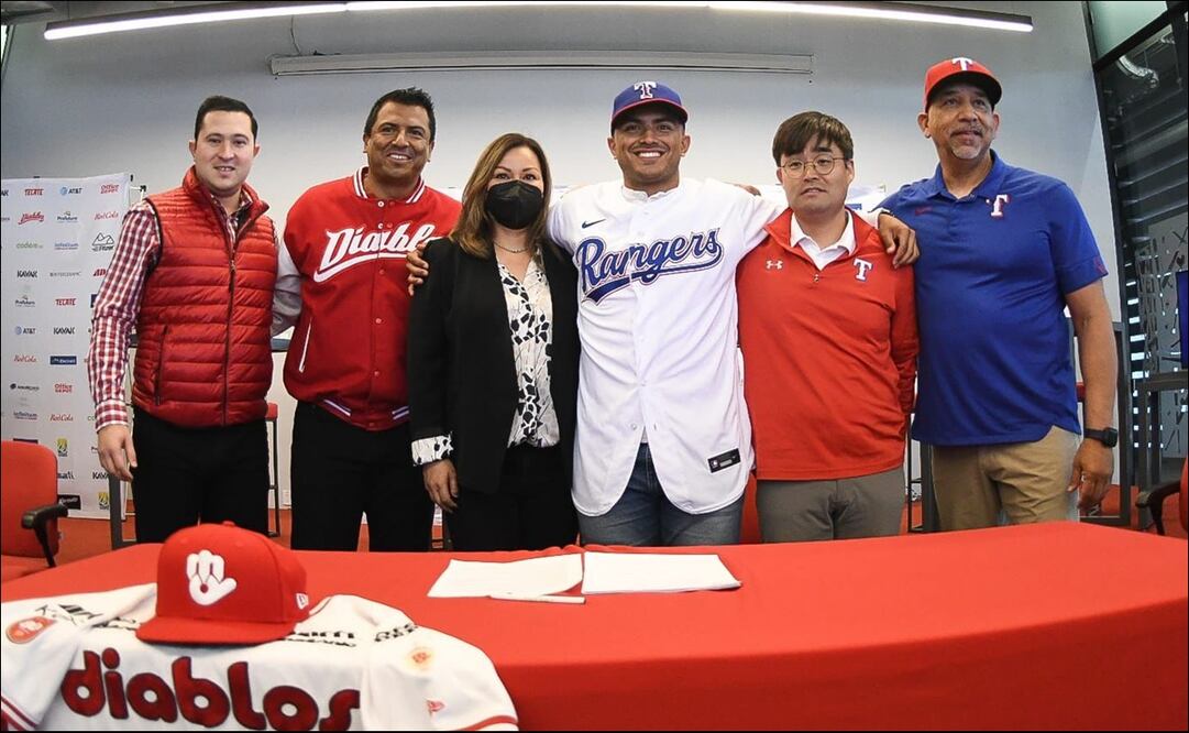 Miguel Ojeda Jr firma con los Texas Rangers en la MLB- FOTO: ESPECIAL