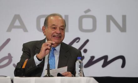 EN VIVO Conferencia del empresario Carlos Slim Helú