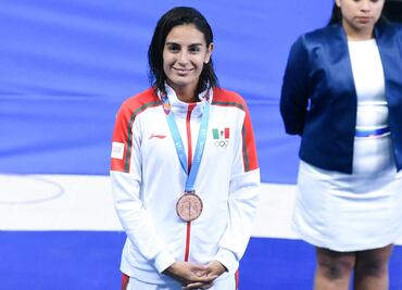 Paola Espinosa vence al Covid-19; continuará su preparación rumbo a Tokio 2020