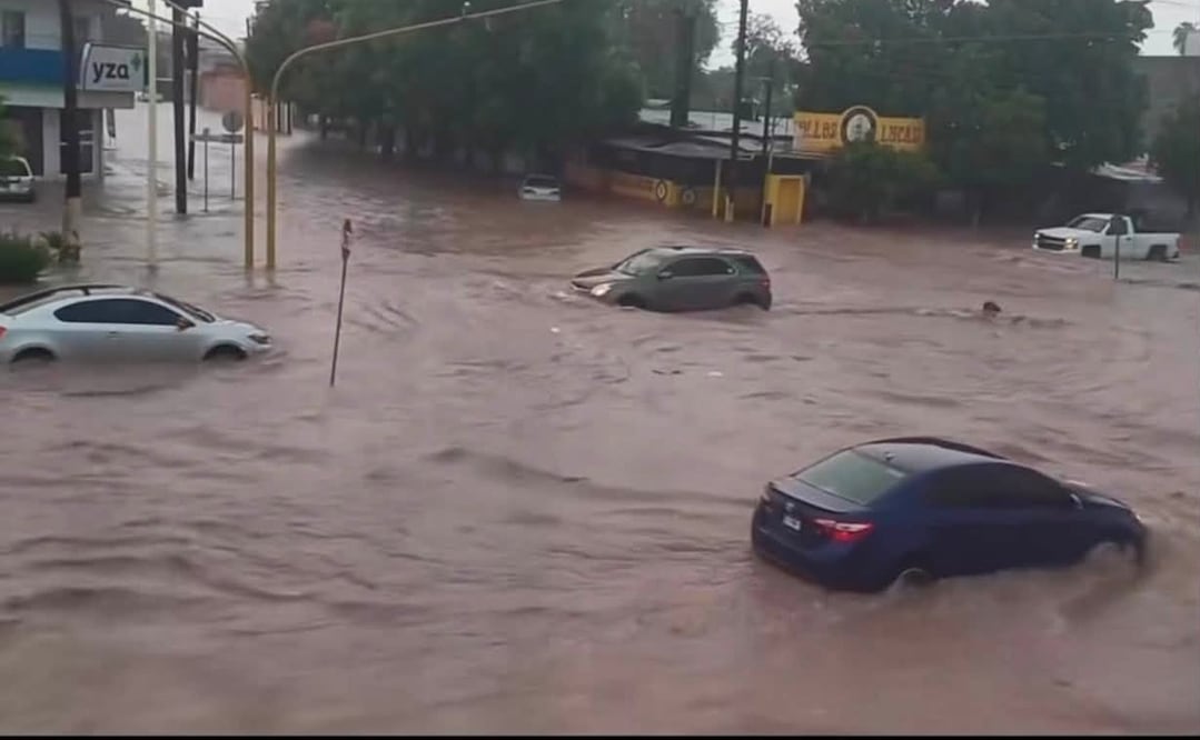 Autoridades municipales realizan recorridos por las colonias afectadas. Foto: Especial