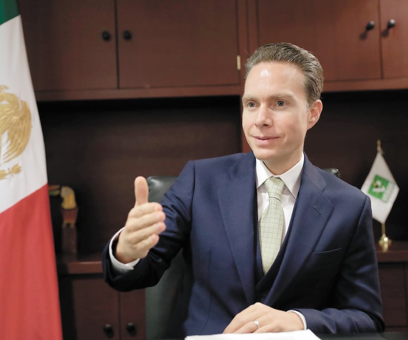 El senador Manuel Velasco Coello recordó que en 2009 el PVEM presentó la iniciativa para reimplantar la pena de muerte, pero quedó congelada. ARCHIVO EL UNIVERSAL