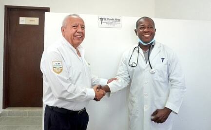 "Yo ya soy mexicano": por más de 15 años, médico haitiano ha atendido en Estación Migratoria de Tamaulipas