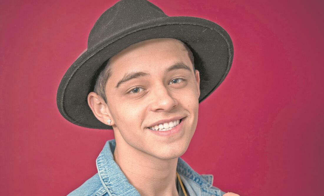 El regio no descarta experimentar con otros géneros como la cumbia. Foto: SERGIO TAPIA. EL UNIVERSAL