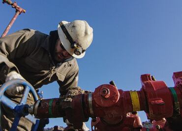 Guillermo Lasso: 3 problemas que enfrenta la frágil economía de Ecuador