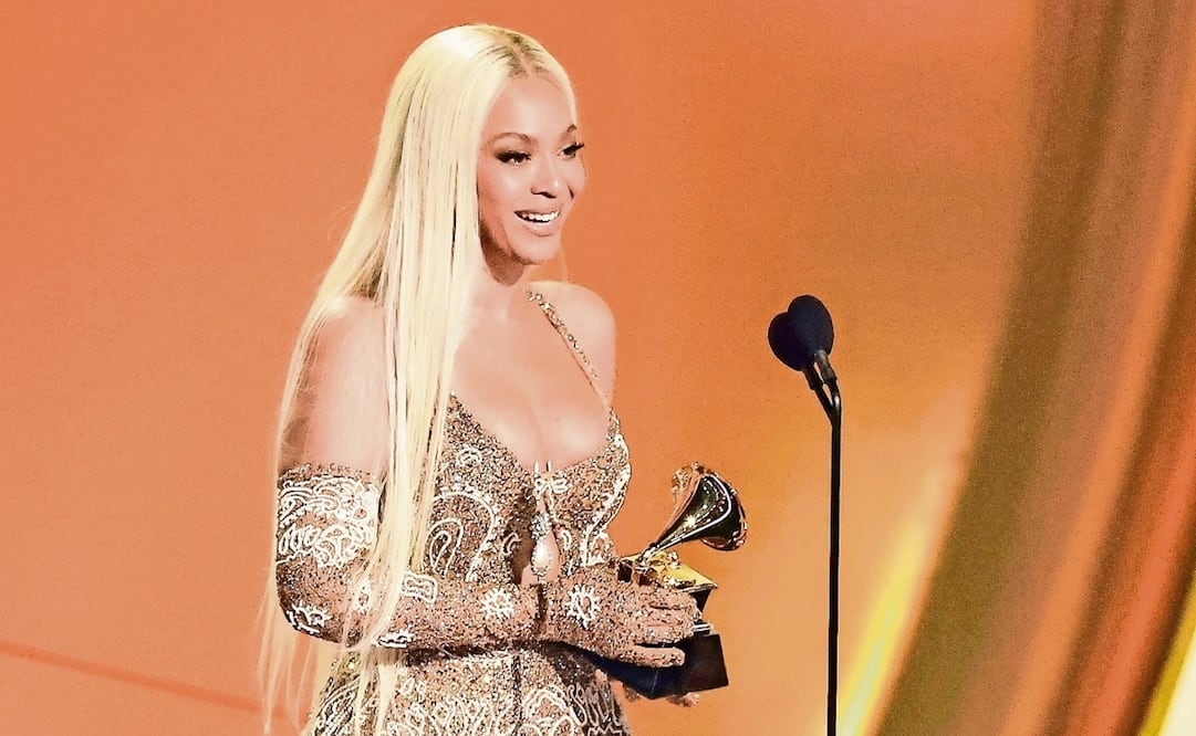 La cantante Beyonce durante los Premios Grammy 2025. Foto: EFE/EPA/CAROLINE BREHMAN.