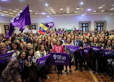 Filtran pornografía en la primera Cumbre de Defensoras Digitales; Citlalli Hernández pide a plataformas responsabilizarse de violencia