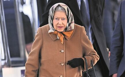 Por variante ómicron, reina Isabel anula tradicional comida navideña