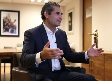 Ochoa Reza se reúne con corrientes disidentes del PRI