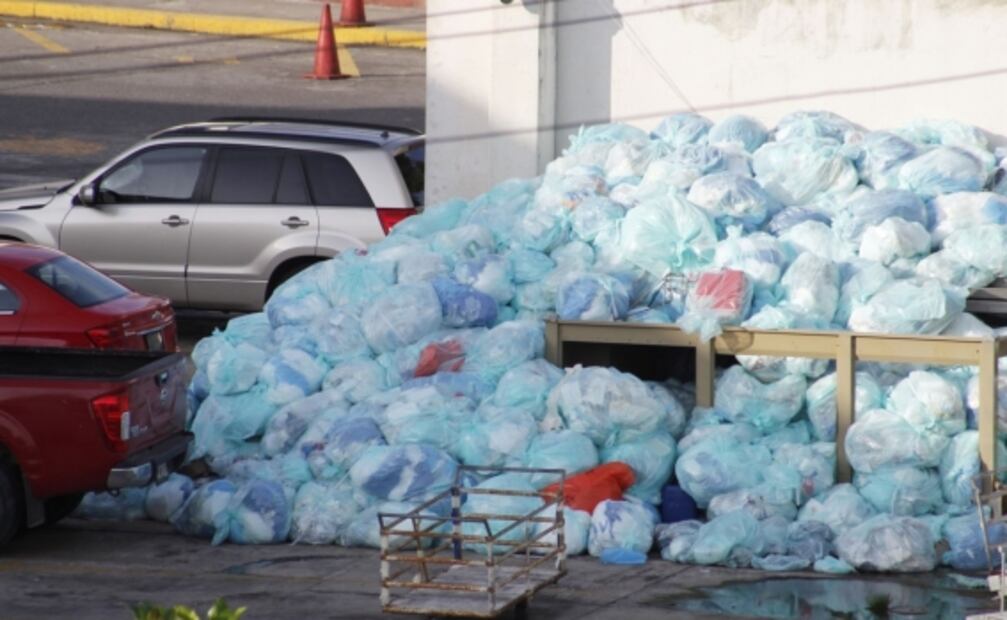 Investigan manejo inadecuado de desechos hospitalarios en IMSS de Veracruz