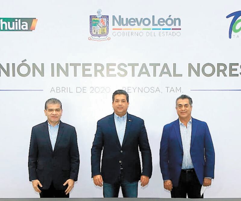 Los gobernadores de Coahuila, Miguel Riquelme; de Tamaulipas, Francisco García Cabeza de Vaca, y de Nuevo León, Jaime Rodríguez, se reunieron. Foto: Especial