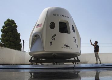 Cápsula Crew Dragon sufre falla, los vuelos tripulados se retrasarían